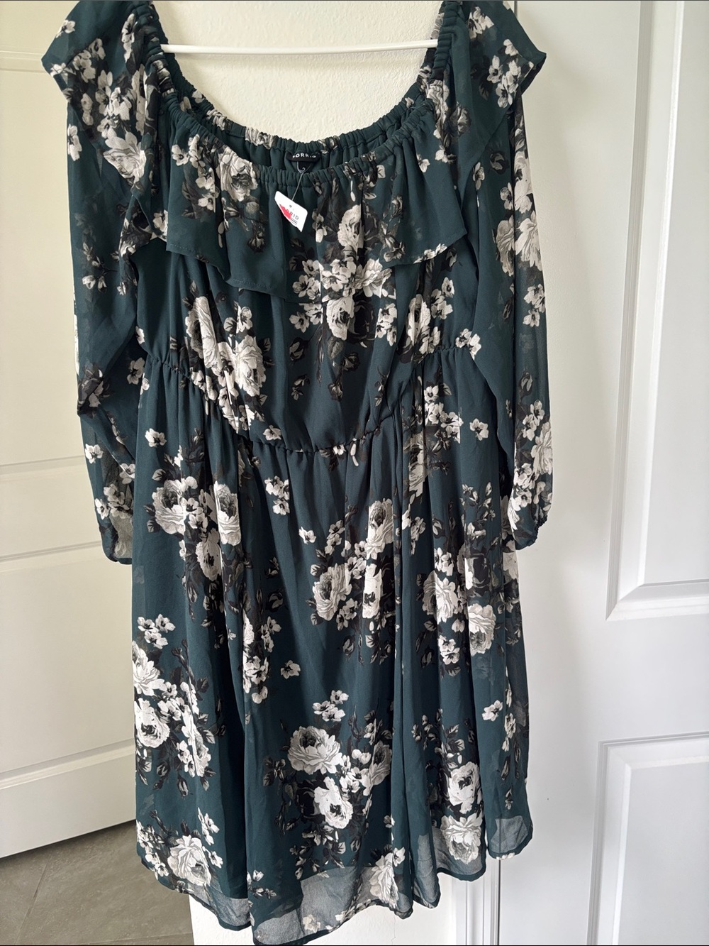 torrid Dark Green Floral Off-Shoulder Long Sleeve Dress